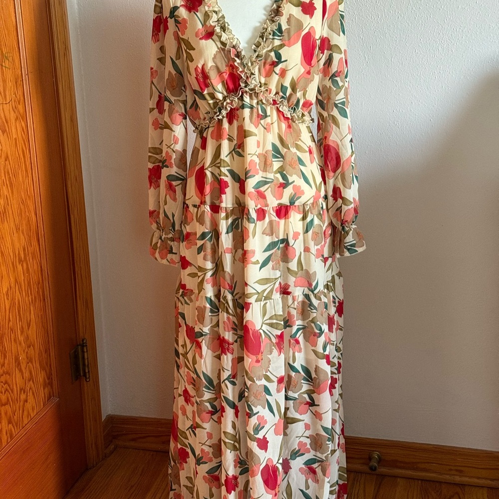 Elegant Floral Long Sleeve Maxi Dress